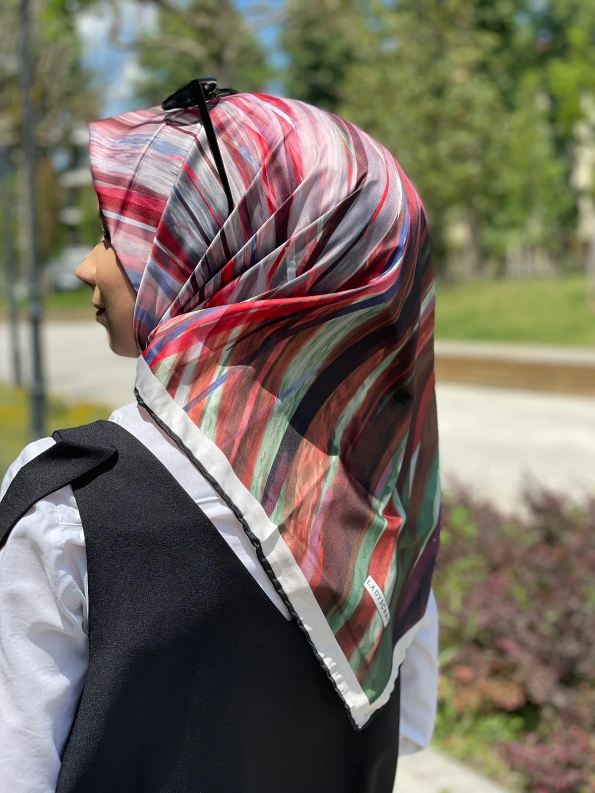 Lady Scarf Eşarp Boyama Desenli