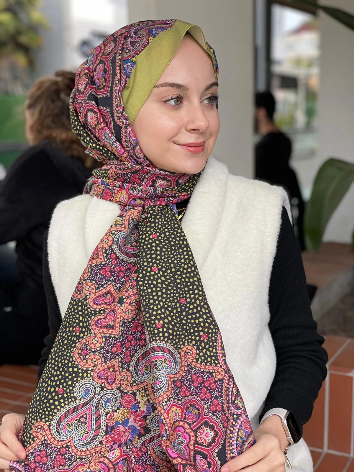 Fıstık Yeşili Loryan Scarf Diamond Mila Şal