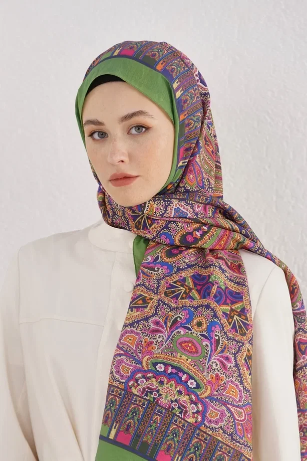 Benetton Loryan Scarf Diamond Harmony Şal