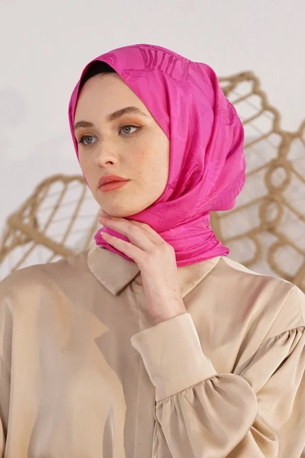 Fuşya Loryan Scarf Jakar Retro Şal