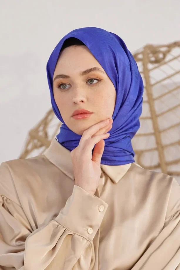 Saks Loryan Scarf Jakar Retro Şal