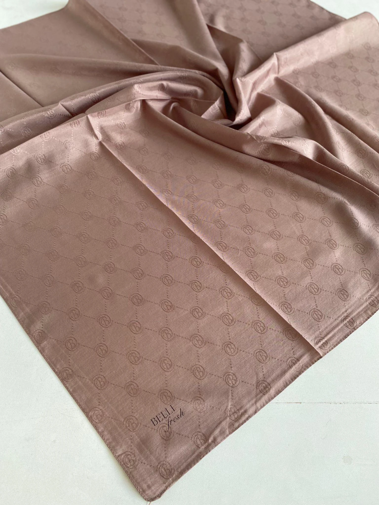 20 Belli Fresh Monogram Eşarp 2